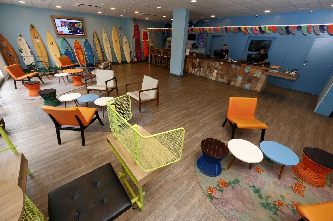 Delphin Surf Hotel Гуаружа Экстерьер фото